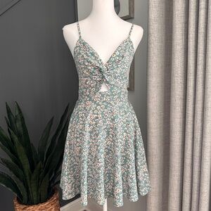 SHEIN blue floral coquette boho babydoll with open back summer dress size 4